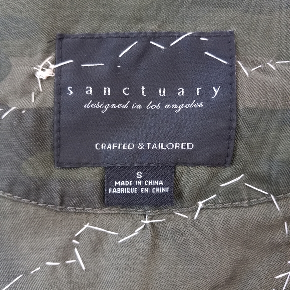 Boho hippie upcycled camo soft jacket shirtbw hand stitched lace skull! SOLD - Picture 7 of 15